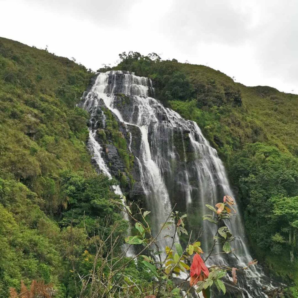 Manto de la Virgen Gámbita Santander Paisaje