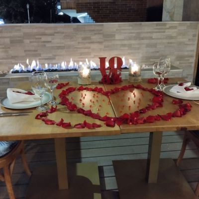 plan romántico con cena en Bogotá