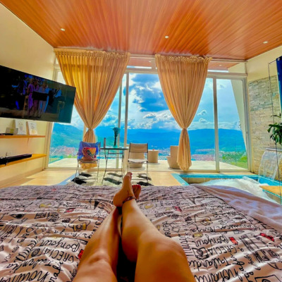 Atardecer mágico en glamping luxury San Gil