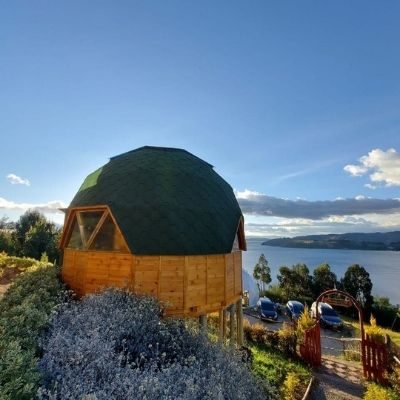 Glamping romántico frente al lago