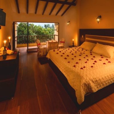 Amor extremo en los aires plan romántico Villa de Leyva