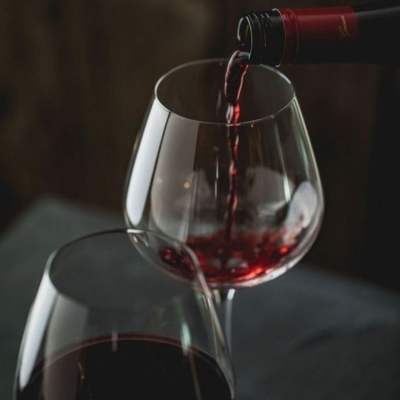 ¿Qué es el Vino Tinto Rioja Cenas Románticas en Bucaramanga?